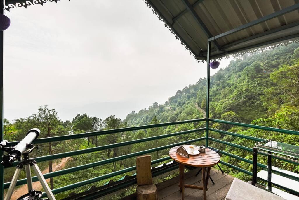 Kasauli Cascade A Cheerfull 4 Bedroom Challet Exterior foto